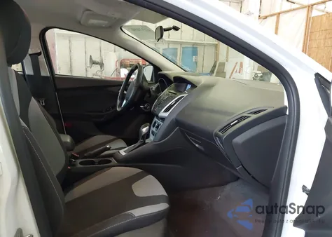 2014 Ford Focus Se из США, поврежденный, VIN 1FADP3F20EL339280